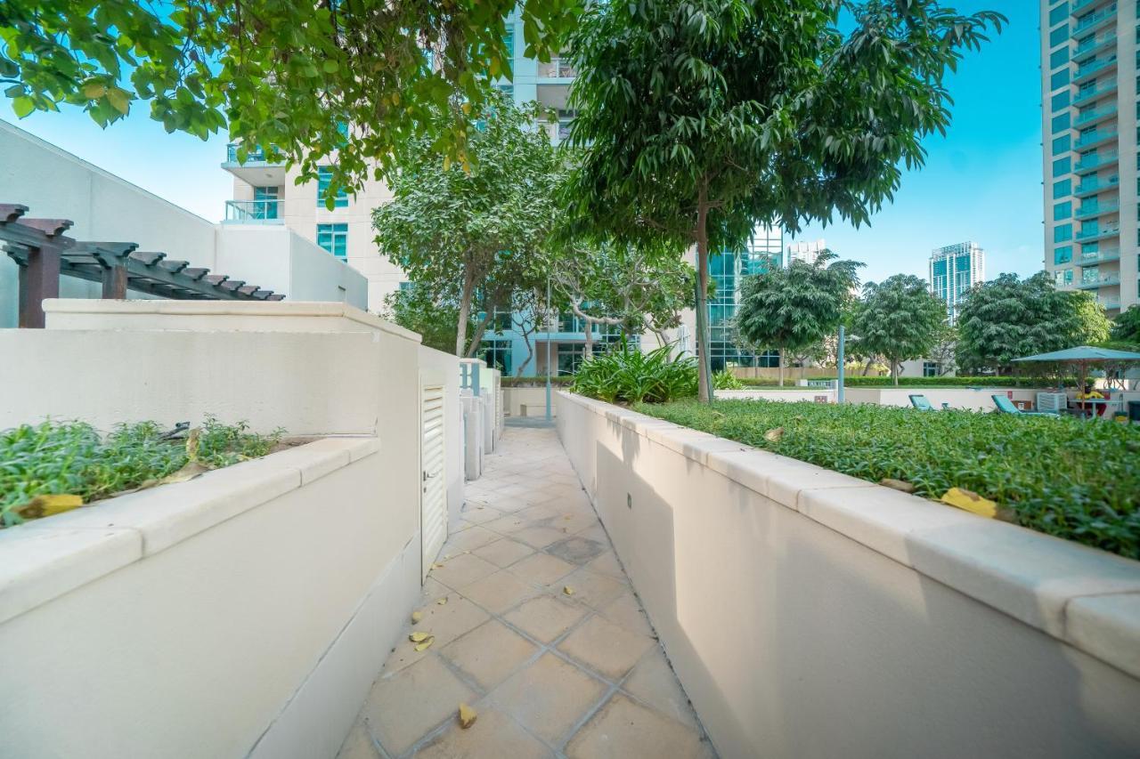 Bellavista - Villa Luxe Resort - 1Br - Burj Residences - Direct Access Dubai Fountain And Mall Экстерьер фото